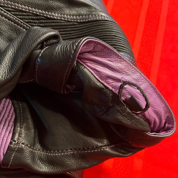 Women’s Riding Jacket - Picture 16 of 16